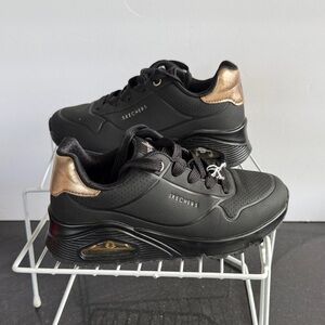 Skechers Uno- Stand on Air Kids Sneakers Size 13